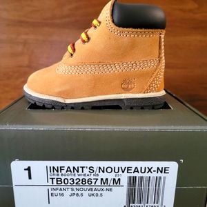 Timberland Crib Booties Size 1 Wheat color